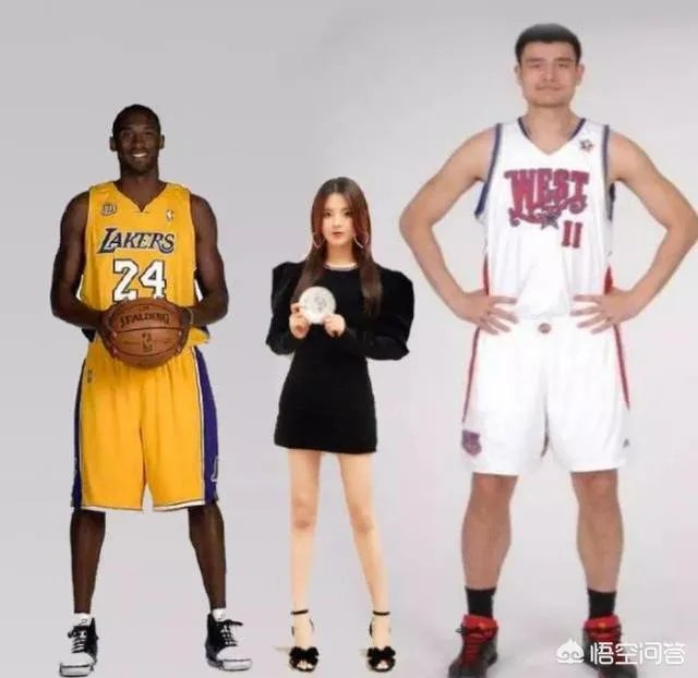 如何看待杨超越参与世界杯抽签？