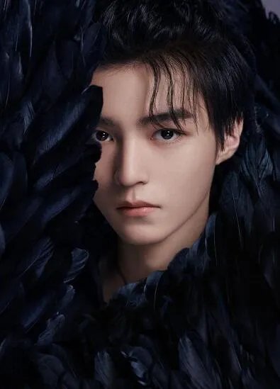 TFBOYS摄影师回应于正是怎么回事 TFBOYS摄影师回应于正是什么情况