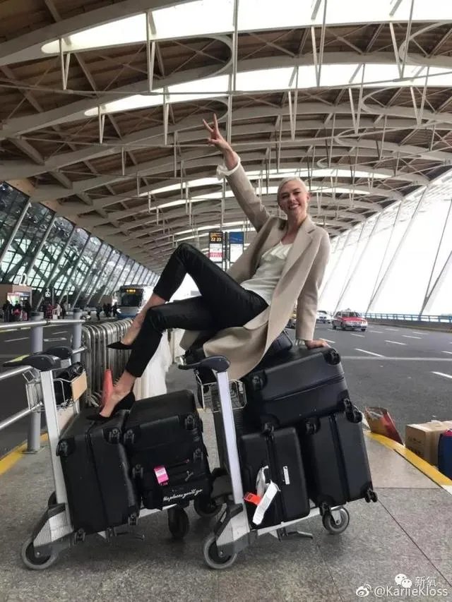 如何看待小kk拥抱奚梦瑶?