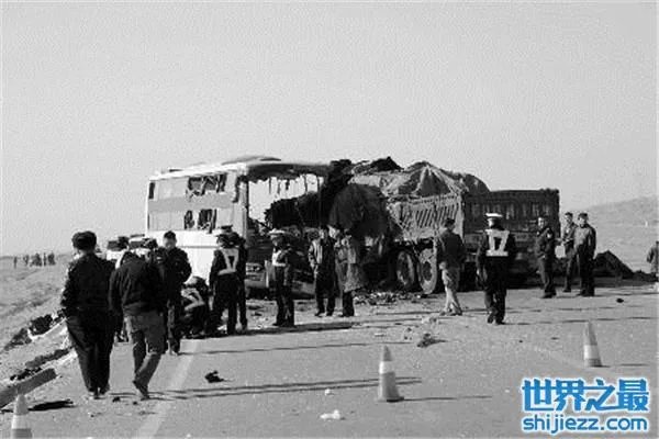 中国最惨的十大车祸：每起均造成严重的伤亡 