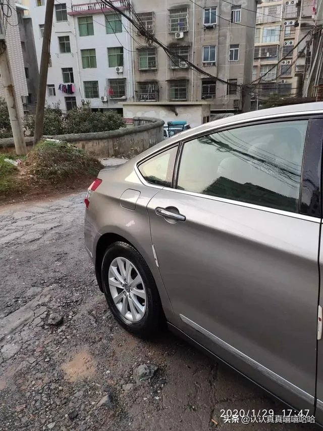 房车买2手好还是新车