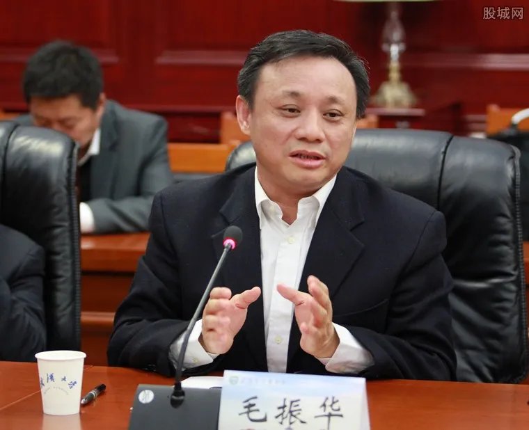 姣涙尟鍗庤皥闆湴闄堟儏浜嬩欢 绉拌繖鏄緢涓嶆垚鐔熺殑琛ㄧ幇