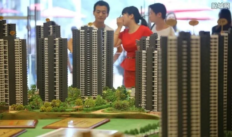 多地楼市库存告急 一房难求的现象再次出现