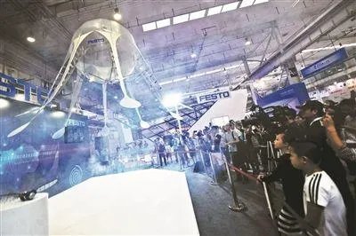 智能机器人发展的挑战是什么？