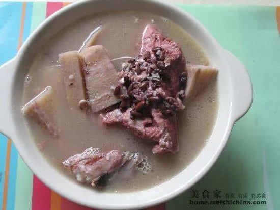 粉葛煲汤怎么做，粉葛煲汤做法大