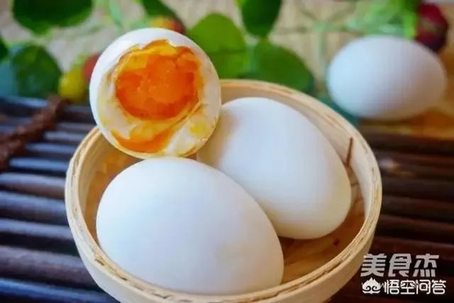 如何腌制咸鸭蛋？