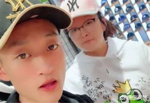 首例知名人气主播犯罪面临判刑，诈骗金额高达700万人民币，骇人听闻，你有何看法？