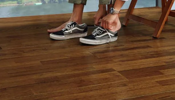 实木复合地板的优缺点是什么