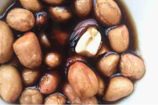 醋泡花生米的功效与作用有哪些