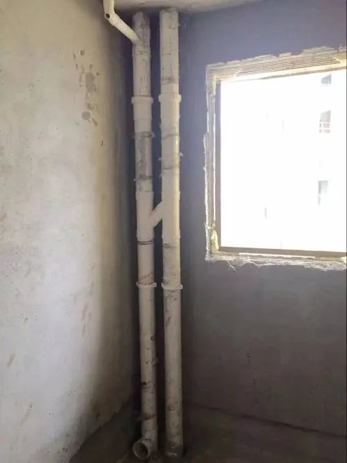 排气管出水是什么情况