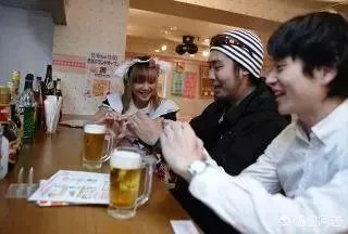 你如何看待女仆咖啡屋？