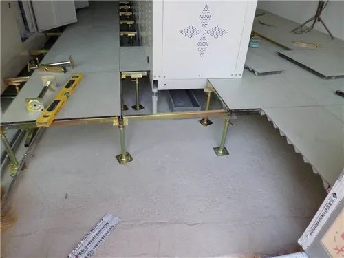 防静电地板安装方法介绍 安装防静电地板都要做什么