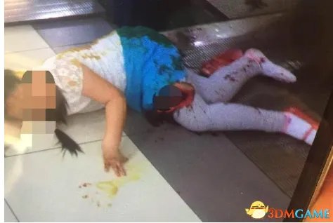 北京百盛电梯吃女童事件 如何正确乘坐手扶电梯