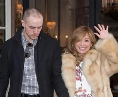 滨崎步老公是哪国人啊？ 性感歌姬历任感情史曝光