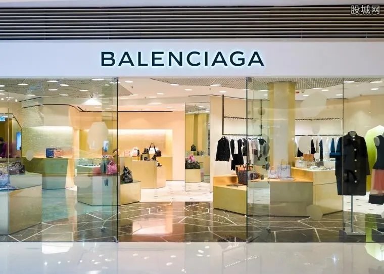 巴黎世家道歉 巴黎世家歧视中国人事件详情揭晓