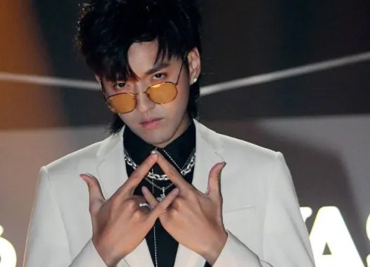 peace and love什么意思