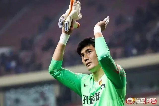 当年国足1-5输给泰国队的比赛中，中国队守门员是谁？他近况如何？