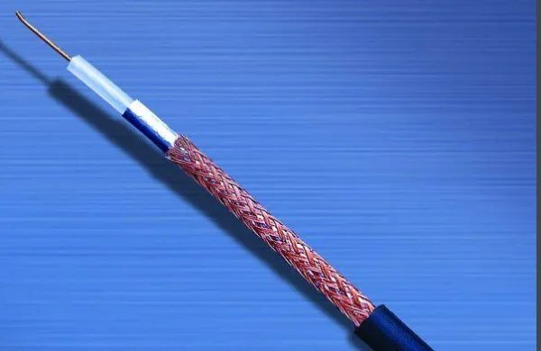 视频监控用网线与同轴电缆的区别