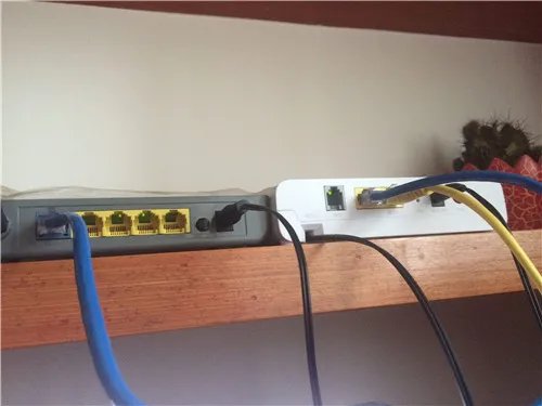 路由器和猫怎么连接