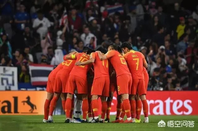 国足亚洲杯1/4赛对阵伊朗，新华社却看衰：有惊无喜，出局是大概率事件，你怎么看？