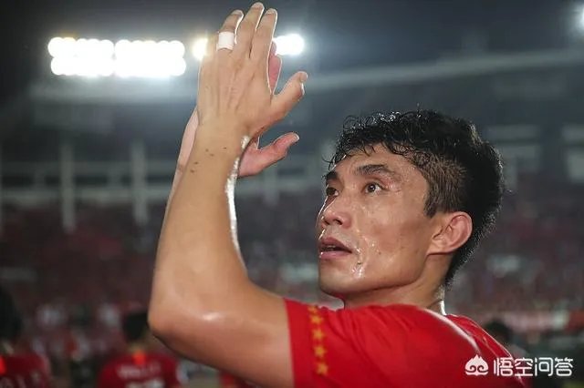 周海滨因转发争议图片向郑智道歉，郑智大度表示不介意，对此你怎么看？