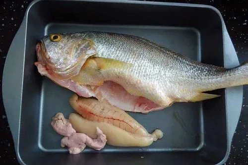 清蒸鱼的做法 清蒸鱼的家常做法介绍