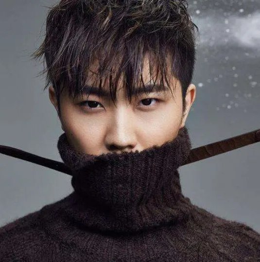 徐良的女朋友有何背景？