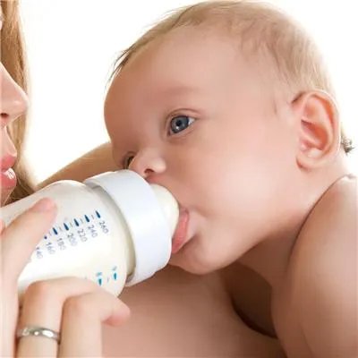 宝宝脸红红的是怎么回事