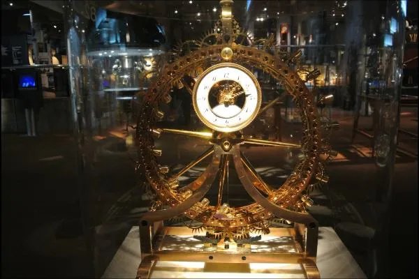 英国和中国的时差是多少？