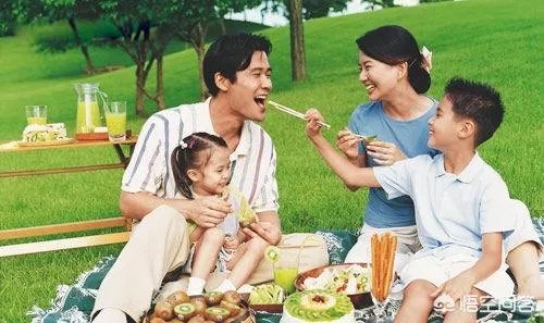 中国夫妻160天花60万带孩子旅行,值吗?