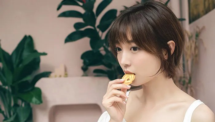 方脸适合什么发型颜色 适合方脸的发型颜色