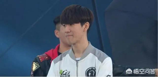 英雄联盟微博之夜电竞选手有排面，uzi排名超越CXK，the shy入围前十，怎么评价？