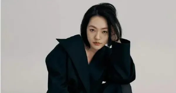 小S大女儿出道作概念图曝光，你觉得会走和小S一样的发展路线吗？