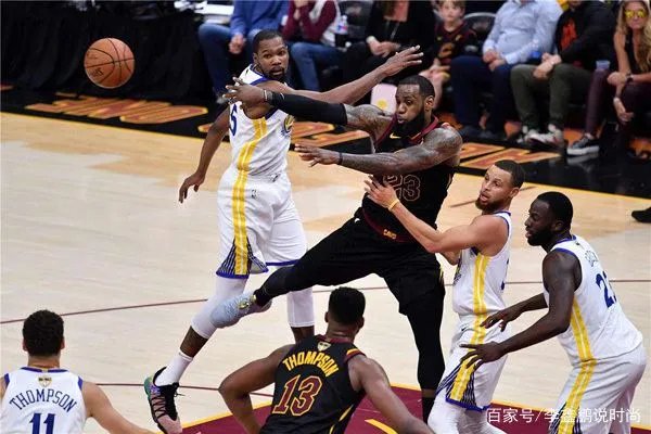 埃尔文约翰逊,为什么被人们称为“魔术师”?