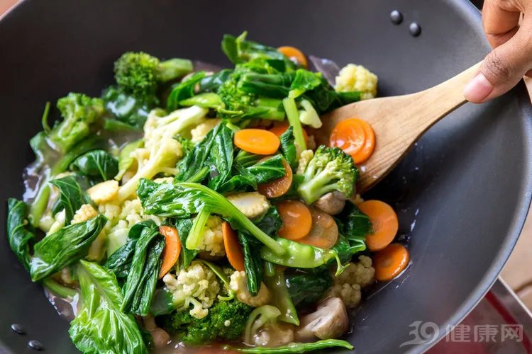 乔布斯爱吃水果蔬菜，为什么还会得癌症？有人已经发现了真相