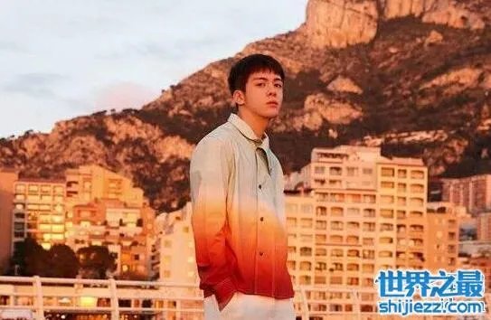 曾舜晞整容前后对比照片，大眼仔的眼睛不是混血儿 