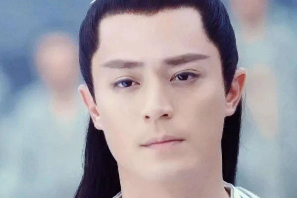 白子画强吻花千骨