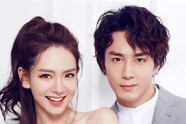 李承铉直拍戚薇坐过山车,这夫妻俩是在秀恩爱吗?