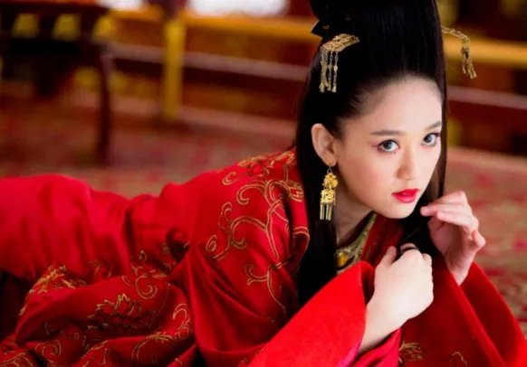 东方不败到底怎么死的