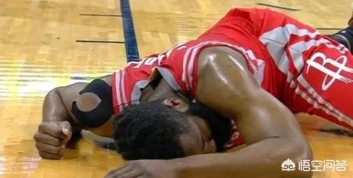 火箭胜活塞,哈登和巴莫特均受伤,他们两个没事吧?