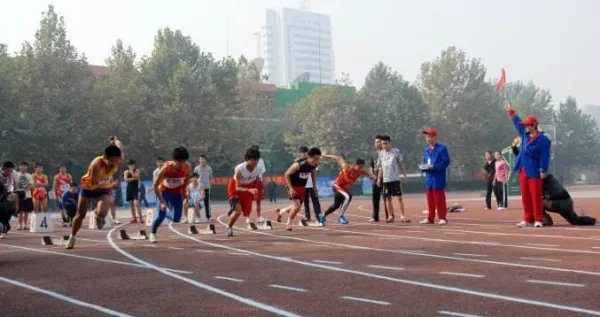 如何正确跑100米？