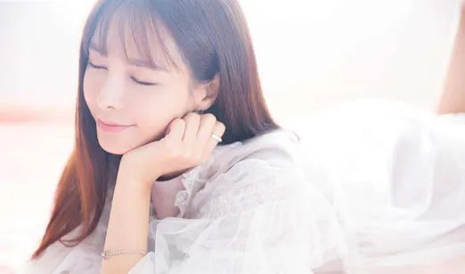 沈梦辰原味惹争议是怎么回事：真相曝光不介意就拿走