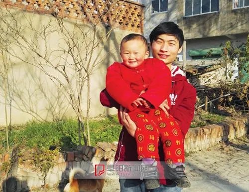 如何看待安徽阜阳市一16岁学生在高烧中救溺水儿童的行为？