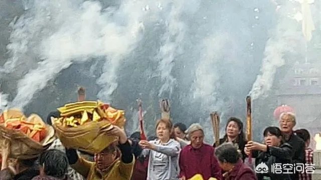 为什么农历三月十五泰山上人这么多?