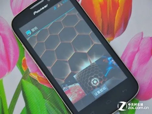 9.2毫米+杜比音效 双卡双核先锋E80w评测