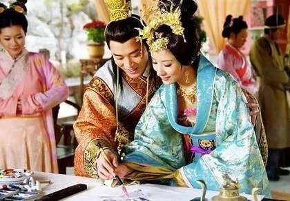 如何评价《好女春华》这部电视剧？