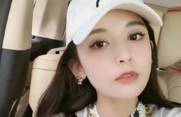 娜扎是单眼皮还是双眼皮 本尊回应来了