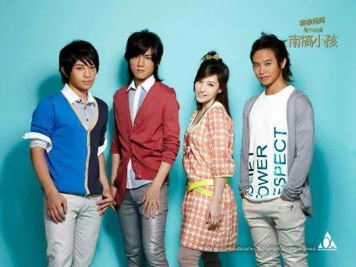 下雨天了怎么办，我好想你是什么歌