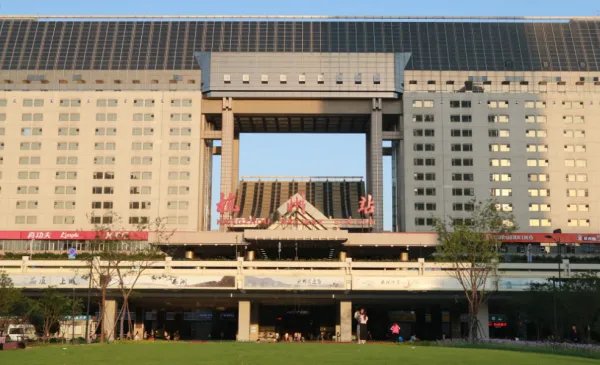 杭州火车站人工客服电话是什么