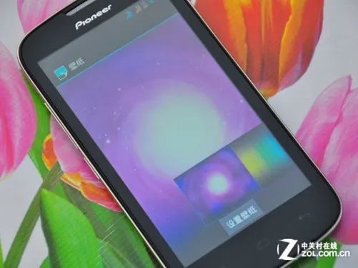 9.2毫米+杜比音效 双卡双核先锋E80w评测